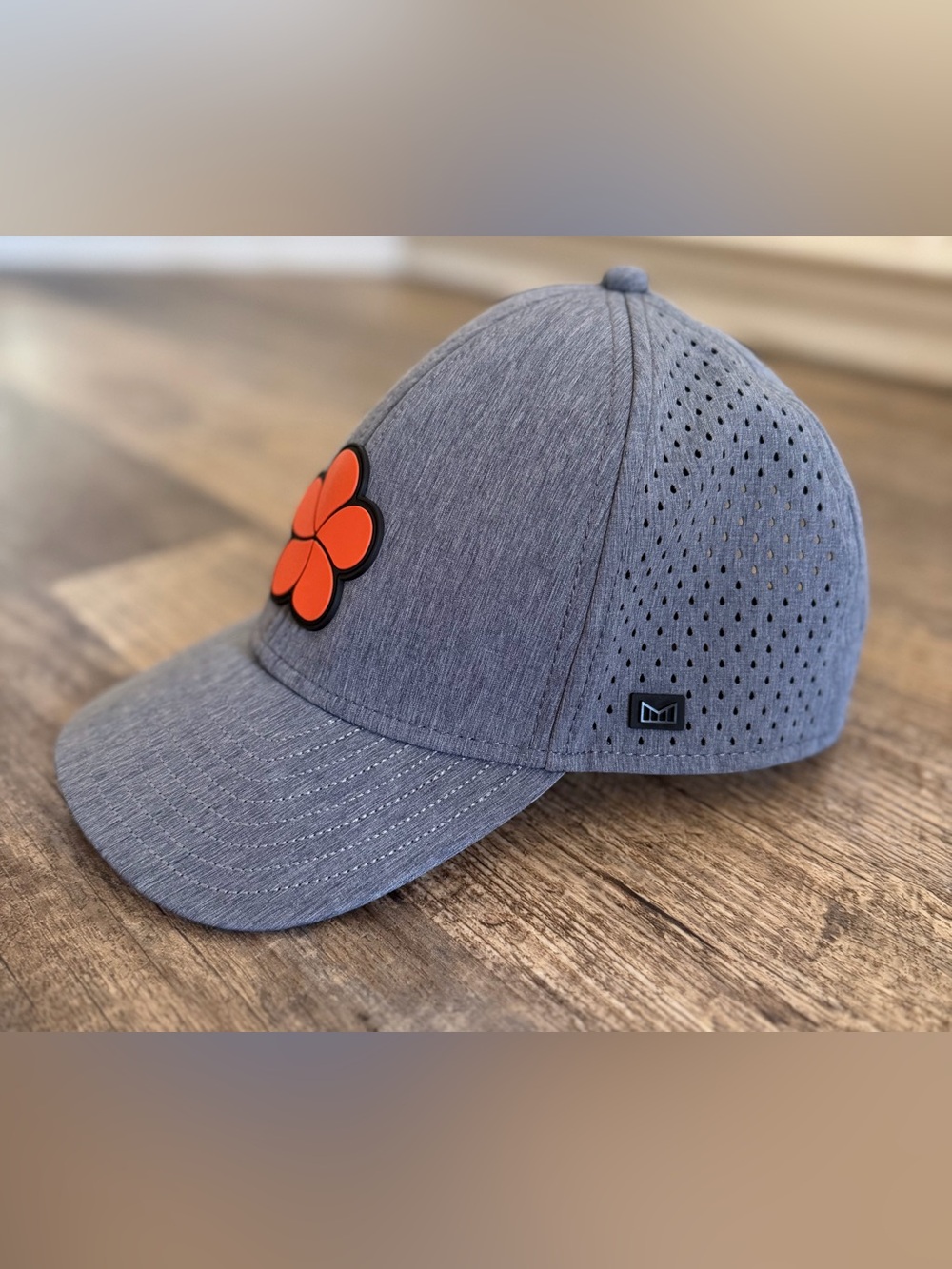 MELIN A-Game Hydro 58cm Gray Hat x Mauna Kea Resort Hawaii Logo